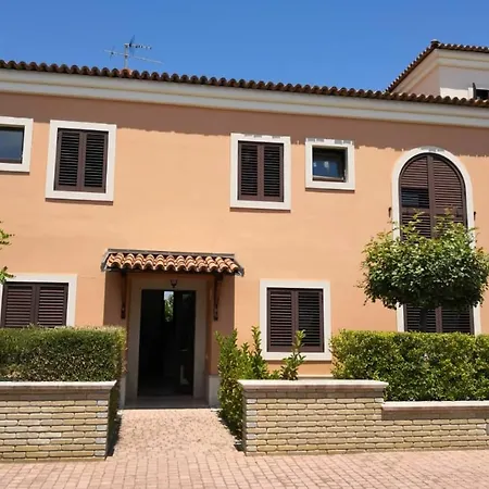Aurora Apartment - Paradiso A Marinagri Ferienhaus